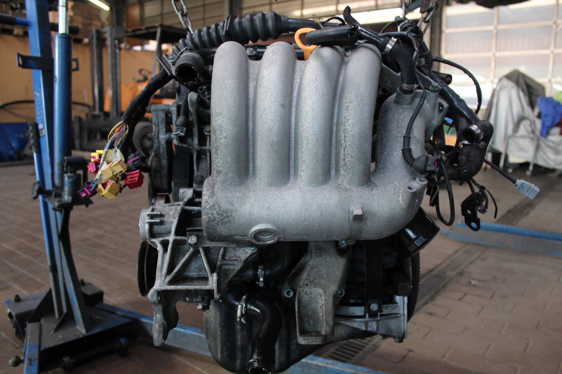 Motor ADP ( Automatik) Audi A4 1.6 B5 12 Monate Garantie Sofortversand