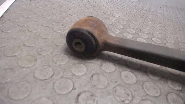 Foto: QUERLENKER VORN RECHTS eines Ford Scorpio V6 CL