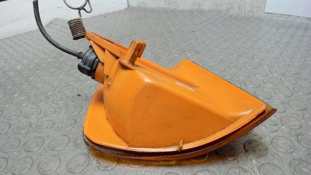 Foto: BLINKER / BLINKLEUCHTE LINKS ( '87 ) eines Ford Sierra Coupe CLX