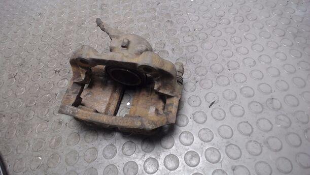 Foto: BREMSSATTEL VORN LINKS GIRLING eines Audi 100 2.3 E