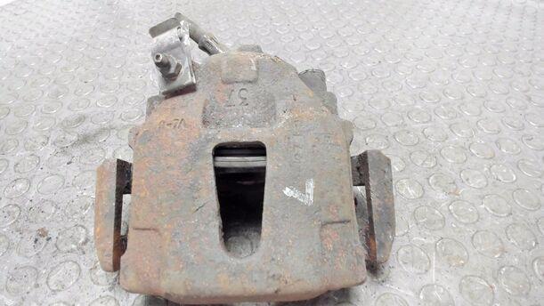 Foto: BREMSSATTEL VORN LINKS eines Ford Scorpio CL