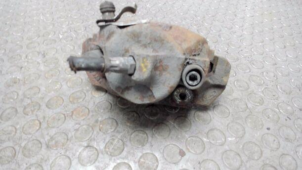 Foto: BREMSSATTEL VORN RECHTS eines Ford Scorpio CL