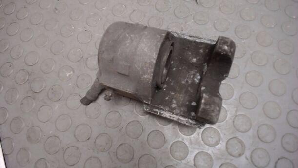 Foto: BREMSSATTEL VORN LINKS eines Seat Marbella l
