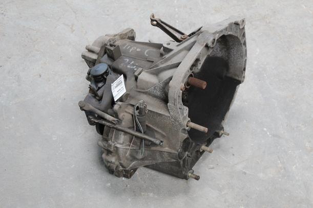 Foto: SCHALTGETRIEBE eines Fiat Tempra 2.0 i.e. SX
