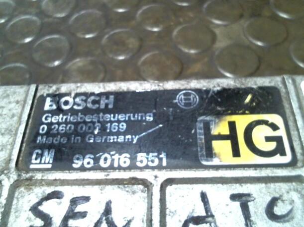 Foto: STEUERGERÄT AUTOMATIKGETRIEBE eines Opel Senator B 24V