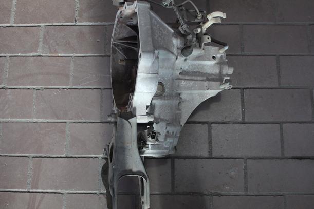 Foto: SCHALTGETRIEBE 5-GANG eines Honda Civic 1.6 ESi