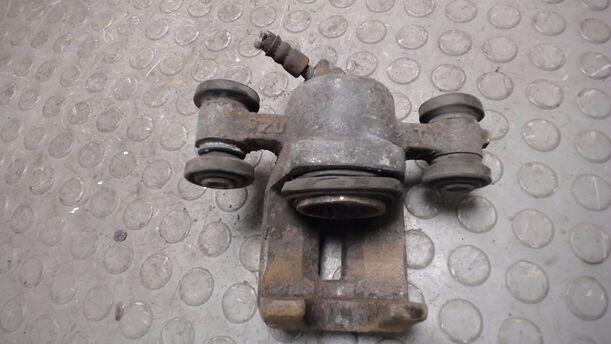 Foto: BREMSSATTEL VORN LINKS eines Nissan Micra LX