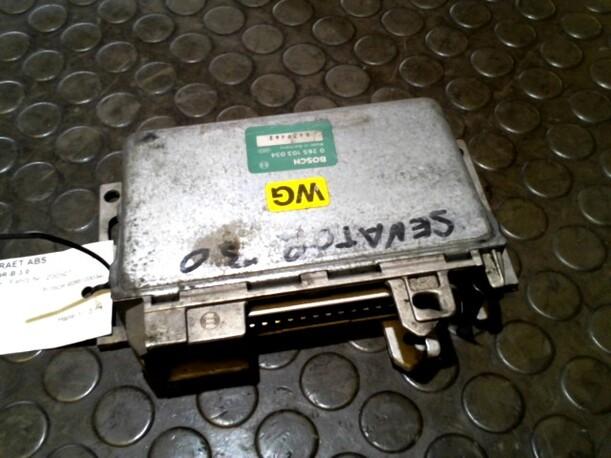 Foto: STEUERGERÄT ABS eines Opel Senator B