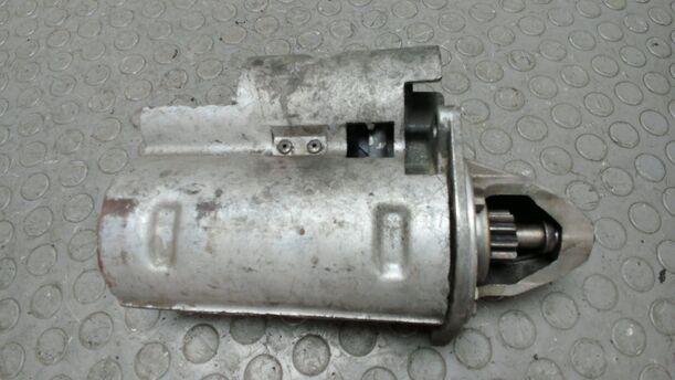 Foto: ANLASSER / STARTER BOSCH eines Ford Sierra Turnier CLX (LX)