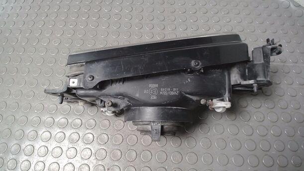 Foto: SCHEINWERFER LINKS ( KOITO ) eines Mazda 323 1.6i GLX