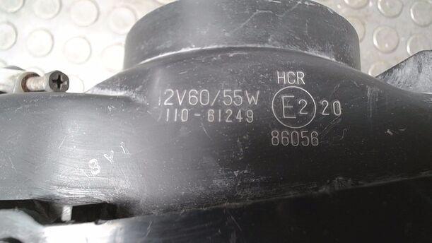Foto: SCHEINWERFER LINKS ( KOITO ) eines Mazda 323 1.6i GLX