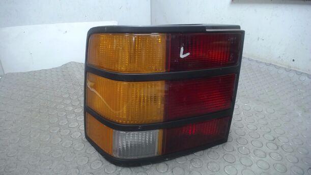 Foto: HECKLEUCHTE / RÜCKLICHT LINKS eines Ford Scorpio CL