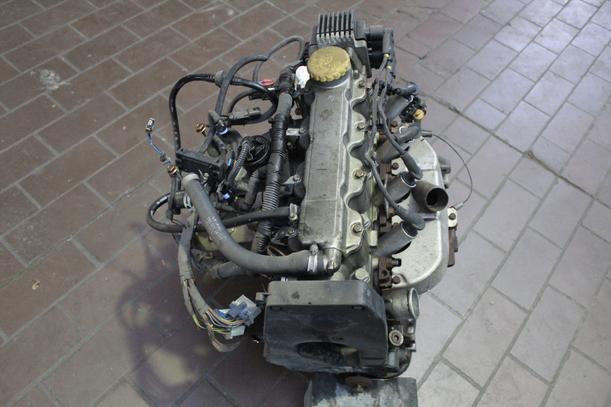 Foto: MOTOR X12SZ (16000km) eines Opel Corsa Eco