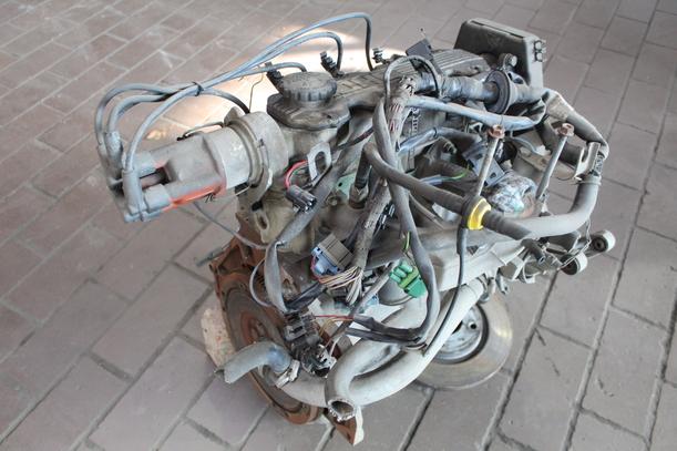 Foto: MOTOR C12NZ (58000km) eines Opel Corsa LS