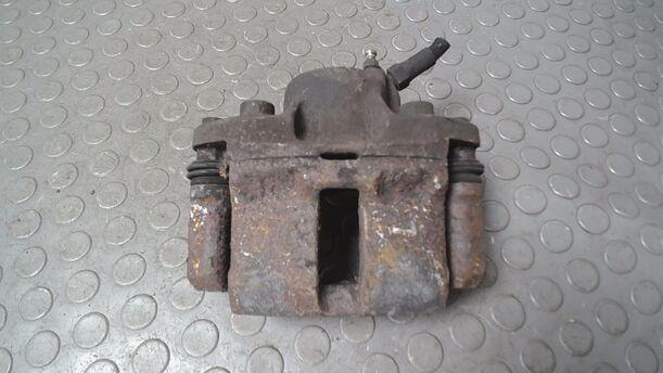 Foto: BREMSSATTEL VORN LINKS ( GIRLING ) eines Renault R 21 TL Passenger (TL)