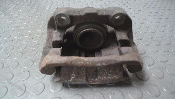Foto: BREMSSATTEL VORN LINKS ( GIRLING ) eines Renault R 21 TL Passenger (TL)