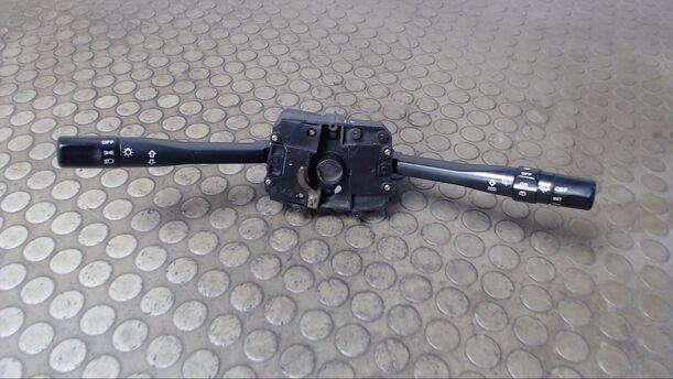 Foto: BLINKSCHALTER/ KOMBISCHALTER eines Honda Civic 1.3