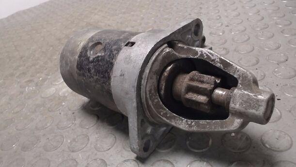 Foto: ANLASSER / STARTER eines Nissan Micra LX
