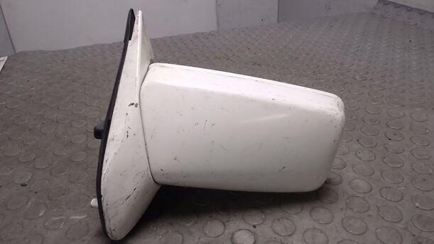 Foto: AUSSENSPIEGEL MECH. INNENVERSTELLBAR LINKS eines Nissan Micra LX