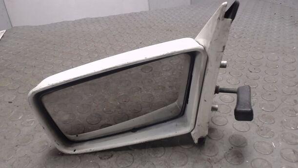 Foto: AUSSENSPIEGEL MECH. INNENVERSTELLBAR LINKS eines Nissan Micra LX