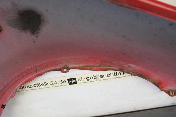 Foto: KOTFLÜGEL VORN LINKS eines Nissan Sunny SLX