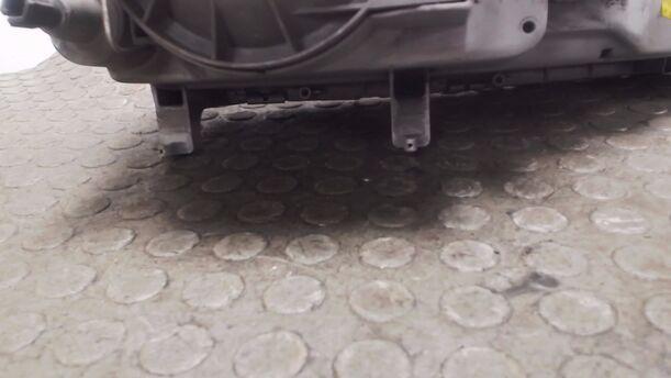 Foto: SCHEINWERFER LINKS BOSCH eines Opel Omega GL