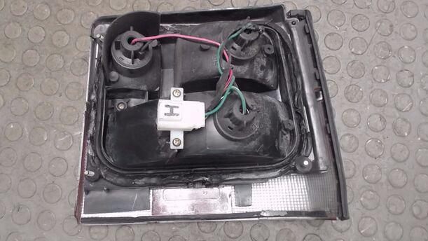 Foto: HECKLEUCHTE LINKS eines Nissan Micra LX