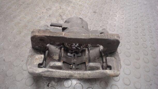 Foto: BREMSSATTEL VORN LINKS eines Honda Accord 2.3i SR