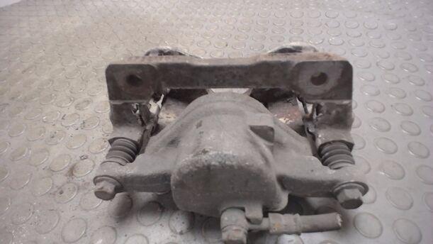 Foto: BREMSSATTEL VORN LINKS eines Honda Accord 2.3i SR