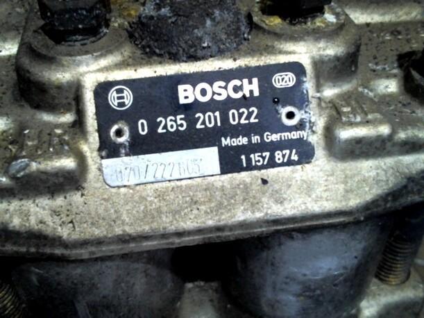 Foto: ABS-BREMSAGGREGAT eines BMW 524td