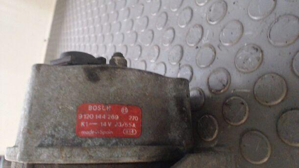 Foto: LICHTMASCHINE eines Seat Ibiza 1.2 L