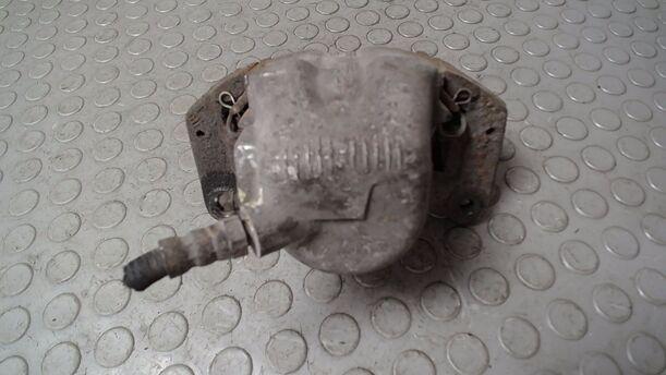 Foto: BREMSSATTEL VORN LINKS eines Fiat Panda 750 L (Plus)