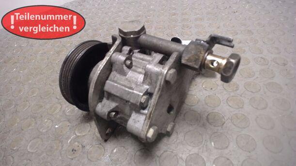 Foto: SERVOPUMPE / LENKGETRIEBEPUMPE eines Nissan Micra L