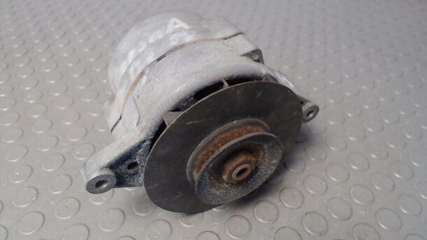 Foto: LICHTMASCHINE eines Opel Corsa LS