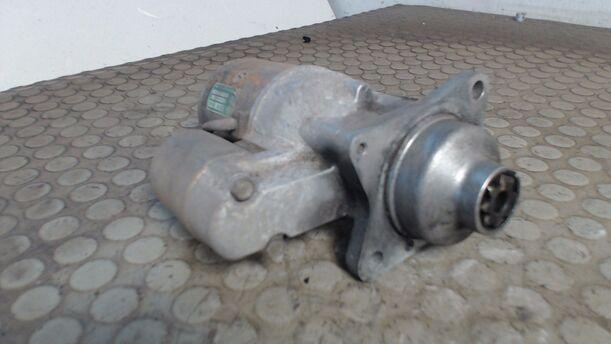 Foto: ANLASSER / STARTER HITACHI eines Nissan Sunny Super
