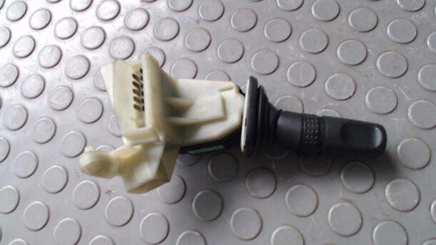 Foto: WISCHERSCHALTER eines Ford Mondeo CLX