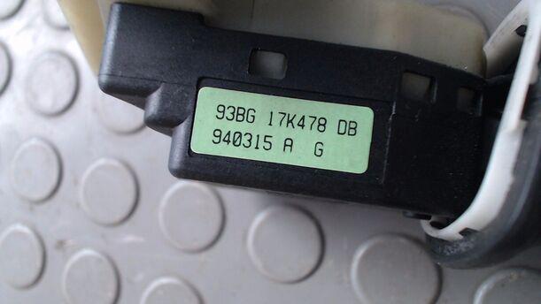 Foto: WISCHERSCHALTER eines Ford Mondeo CLX
