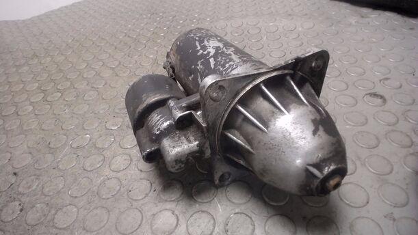 Foto: ANLASSER / STARTER BOSCH eines Ford Scorpio CL