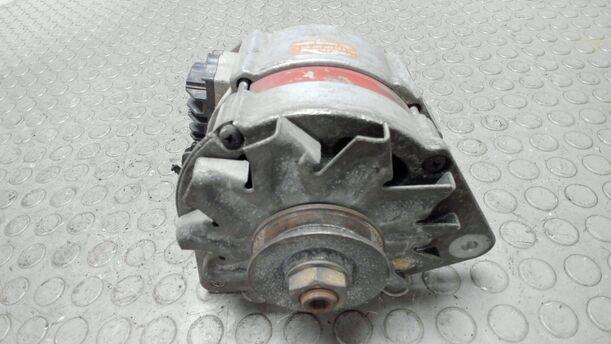 Foto: LICHTMASCHINE / GENERATOR ( 70A ) eines Ford Sierra CLX (LX)
