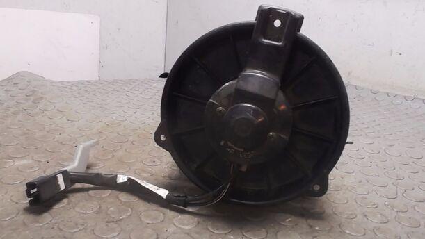 Foto: GEBLÄSEMOTOR eines Toyota Corolla 1.4 XLi