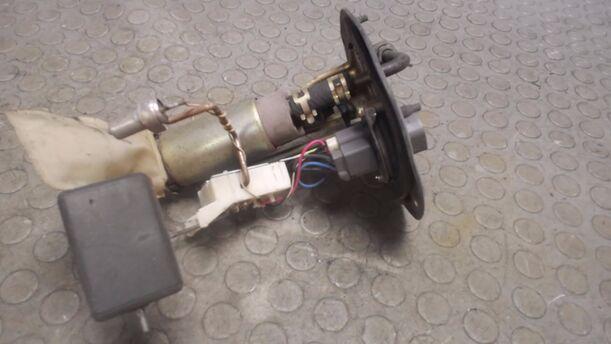 Foto: KRAFTSTOFFPUMPE eines Toyota Corolla 1.4 XLi