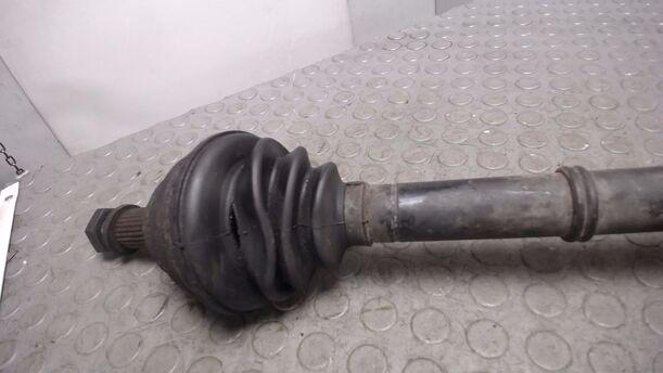 Foto: ANTRIEBSWELLE RECHTS (FÜR Bastler) eines Audi 100 CS