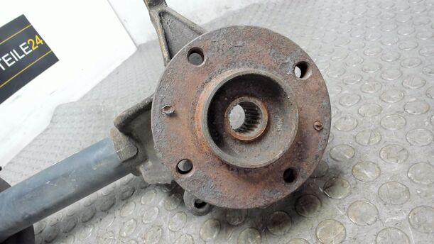 Foto: FEDERBEIN VORN LINKS eines Peugeot 205 Green