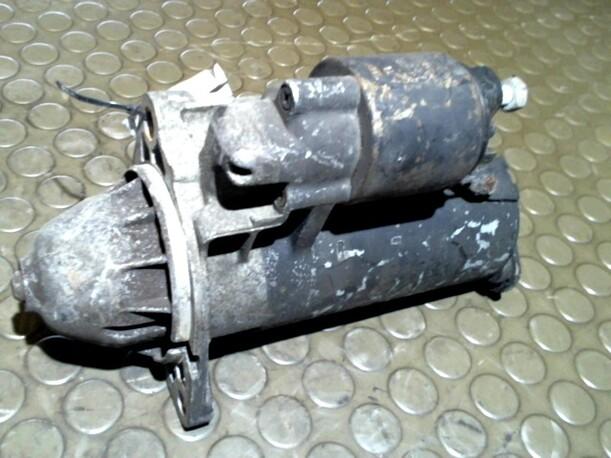 Foto: ANLASSER / STARTER BOSCH eines Opel Kadett E Caravan Club