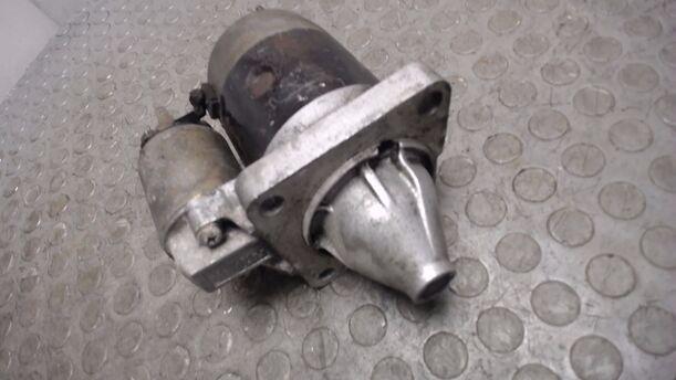 Foto: ANLASSER / STARTER eines Mazda 323 1.3 LX