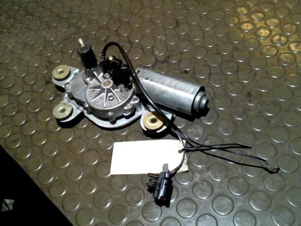 Foto: HECKSCHEIBENWISCHERMOTOR eines Ford Escort 16V Flair