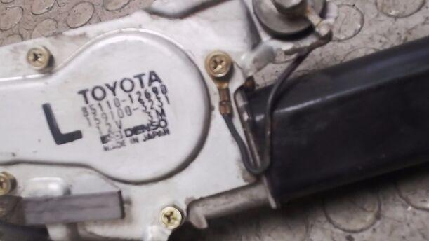 Foto: HECKSCHEIBENWISCHERMOTOR eines Toyota Corolla Liftback 1.3 XL
