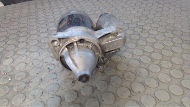 Foto: ANLASSER / STARTER eines Mitsubishi Colt 1300 GL