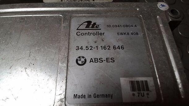 Foto: STEUERGERÄT ABS eines BMW 316i