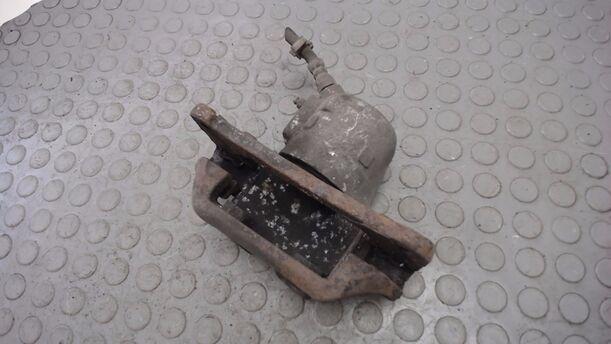 Foto: BREMSSATTEL VORN LINKS eines Lancia Y 10 fire i.e.